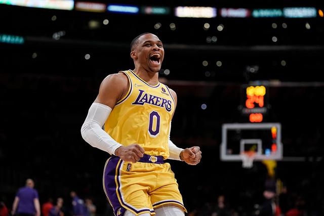 哈登三双快船力克公牛 黄蜂胜篮网终结6连败